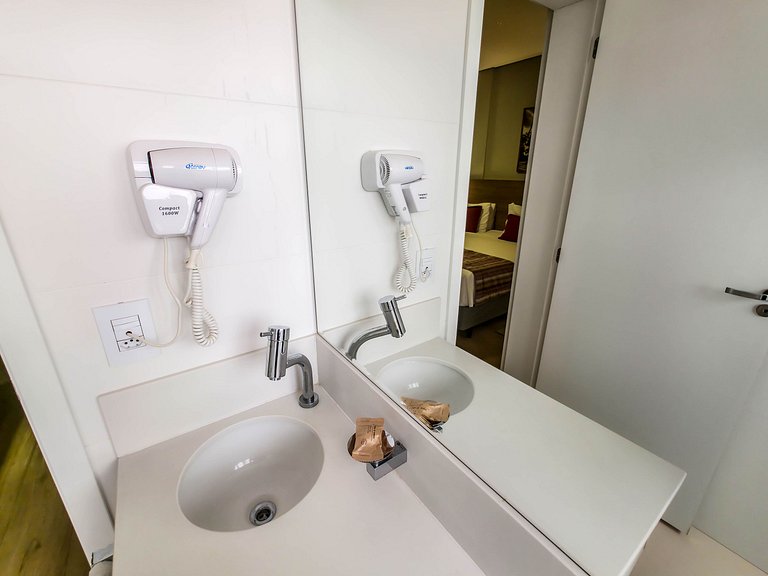 Flat Comfort Suites | A Melhor Localização | ap608